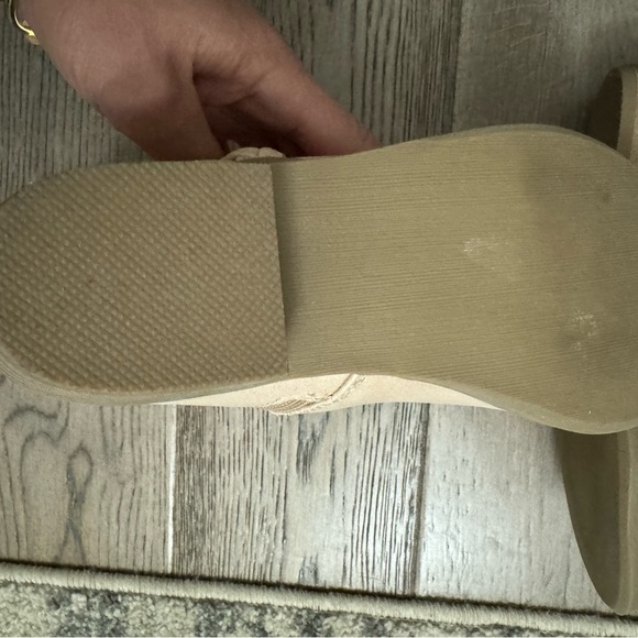 EUC- never worn but once in the house. Purchased at Nordstrom. - Picture 2 of 3